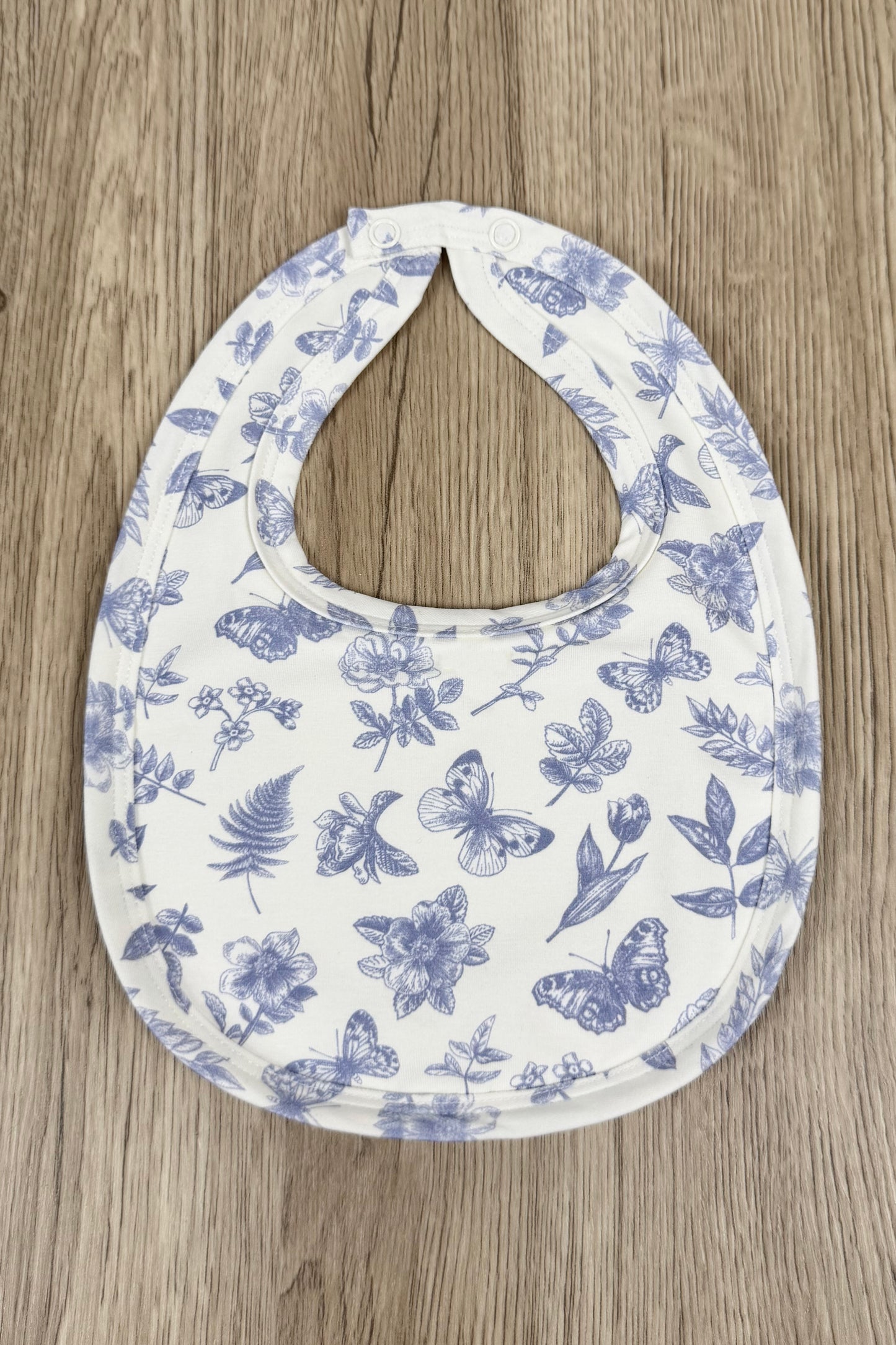 ORGANIC COTTON LEVI BIB - ANTIQUE BLOOM
