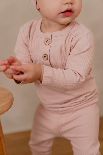 ORGANIC COTTON BRYNNE LONG SLEEVE BODYSUIT - CAMELLIA BLUSH