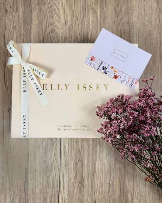 The Cuddle Keepsake Gift Set - Whispering Thicket